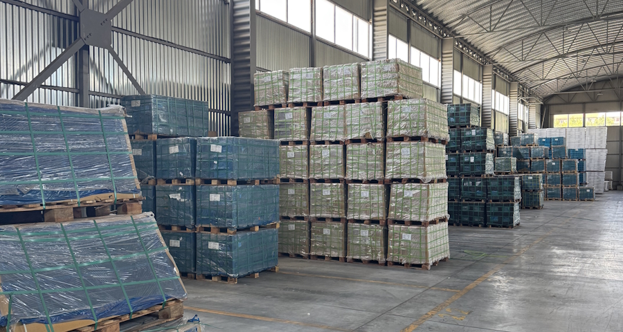 Напольное хранение на складе DOMUS